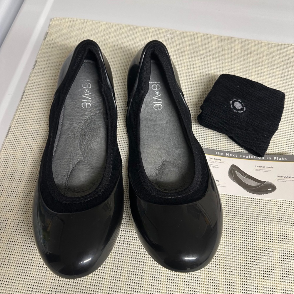 Ja-vie Black Shiny Jelly Comfort Shoes Leather Insole sz 41 New 9.5-10